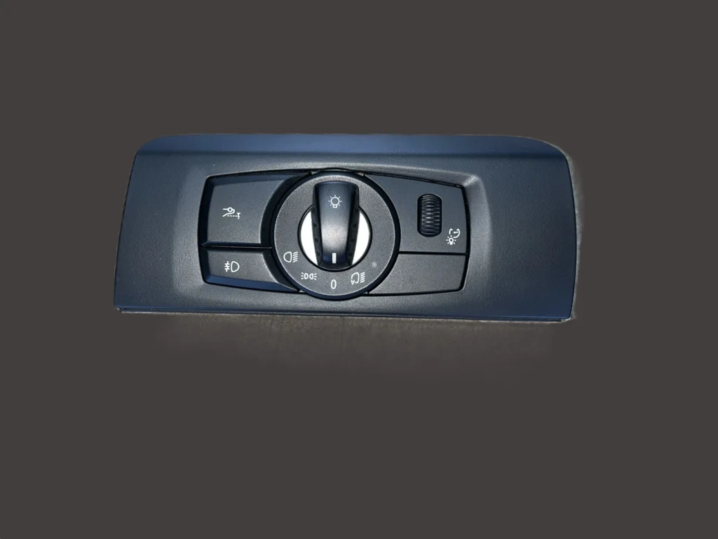 ΓΝΗΣΙΑ ΜΟΝΑΔΑ ΧΕΙΡΙΣΜΟΥ ΦΩΤΩΝ (ΔΙΑΚΟΠΤΗΣ) BMW SERIES 5 (E60), X5 (E70) & X6 (E71/E72)