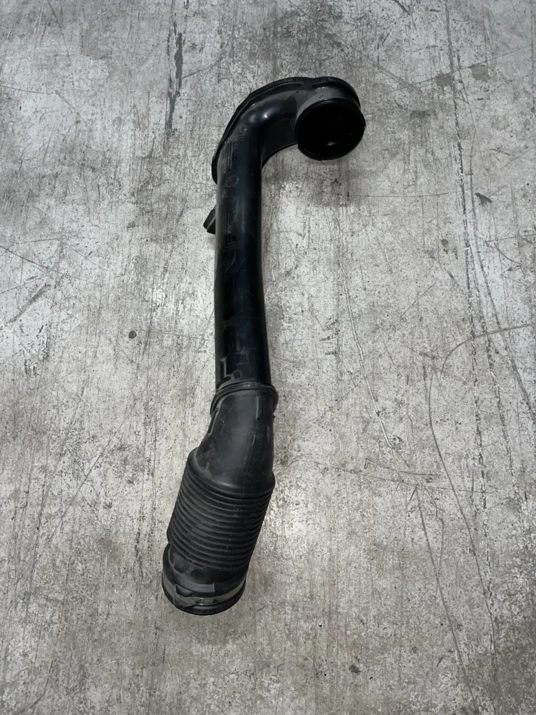 ΓΝΗΣΙΟΣ ΣΩΛΗΝΑΣ ΕΙΣΑΓΩΓΗΣ ΕΞΩΤΕΡΙΚΟΥ ΑΕΡΑ BMW SERIES 1 (F40), 2 (F44 GC F45 A.T. F46 G.T.), X1 (F48), X2 (F39) & MINI (F54 F55 F56 F57 F60)