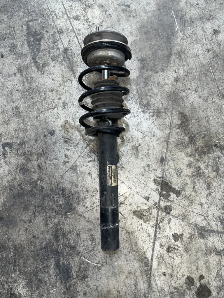 ΓΝΗΣΙΟ ΓΟΝΑΤΟ ΑΝΑΡΤΗΣΗΣ (ΑΜΟΡΤΙΣΕΡ) ΕΜΠΡΟΣ ΔΕΞΙ BMW SERIES 3 E92 E93